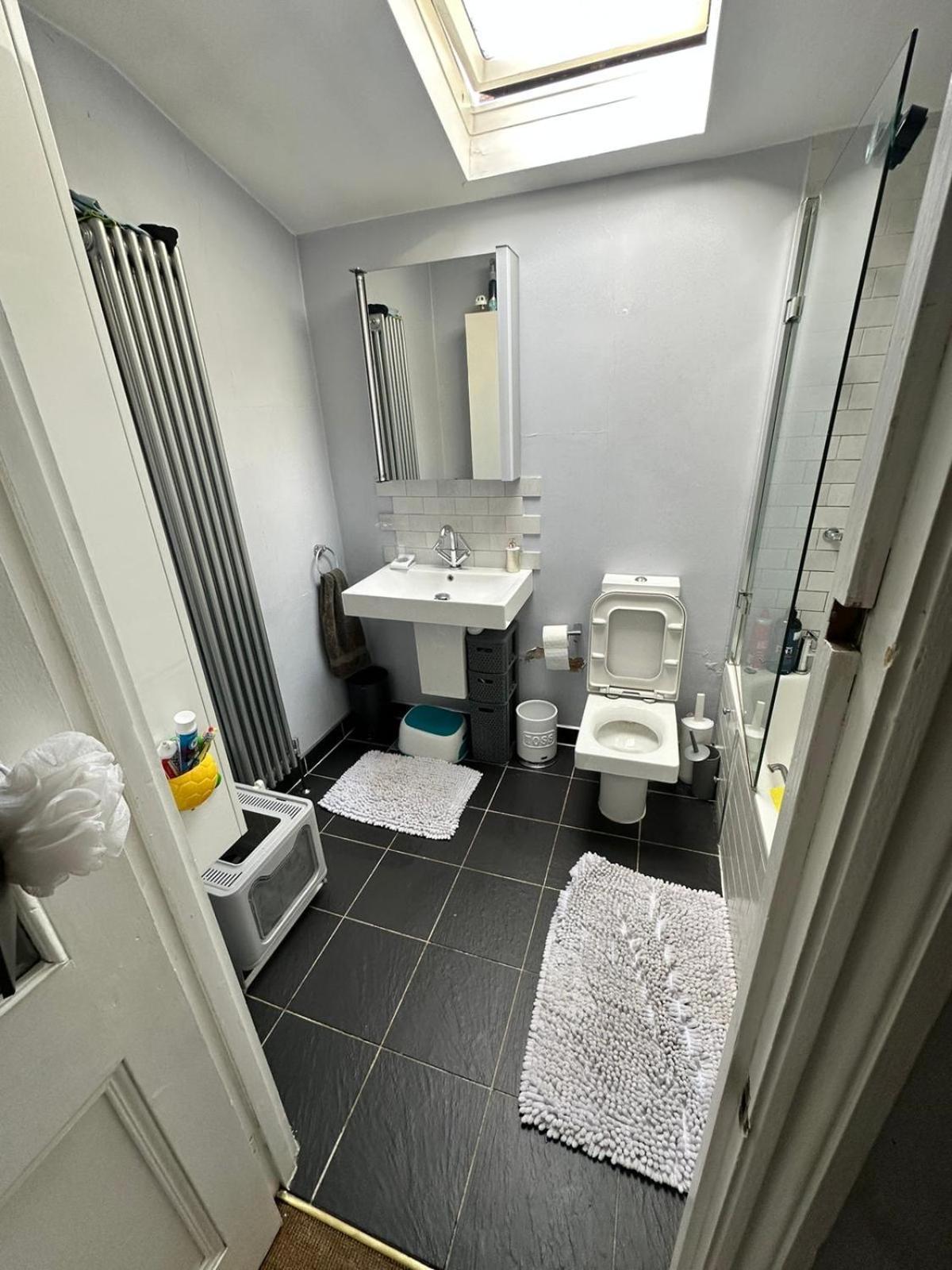My Sky Secret Garden 1 Bedroom Londra Exterior foto