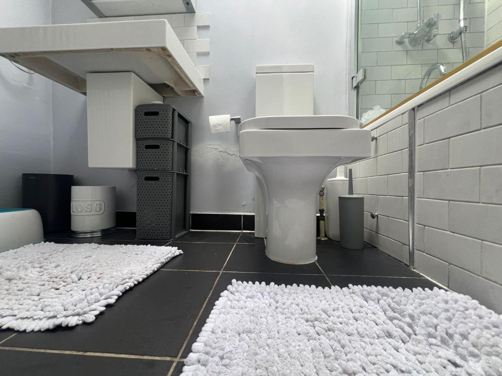 My Sky Secret Garden 1 Bedroom Londra Exterior foto