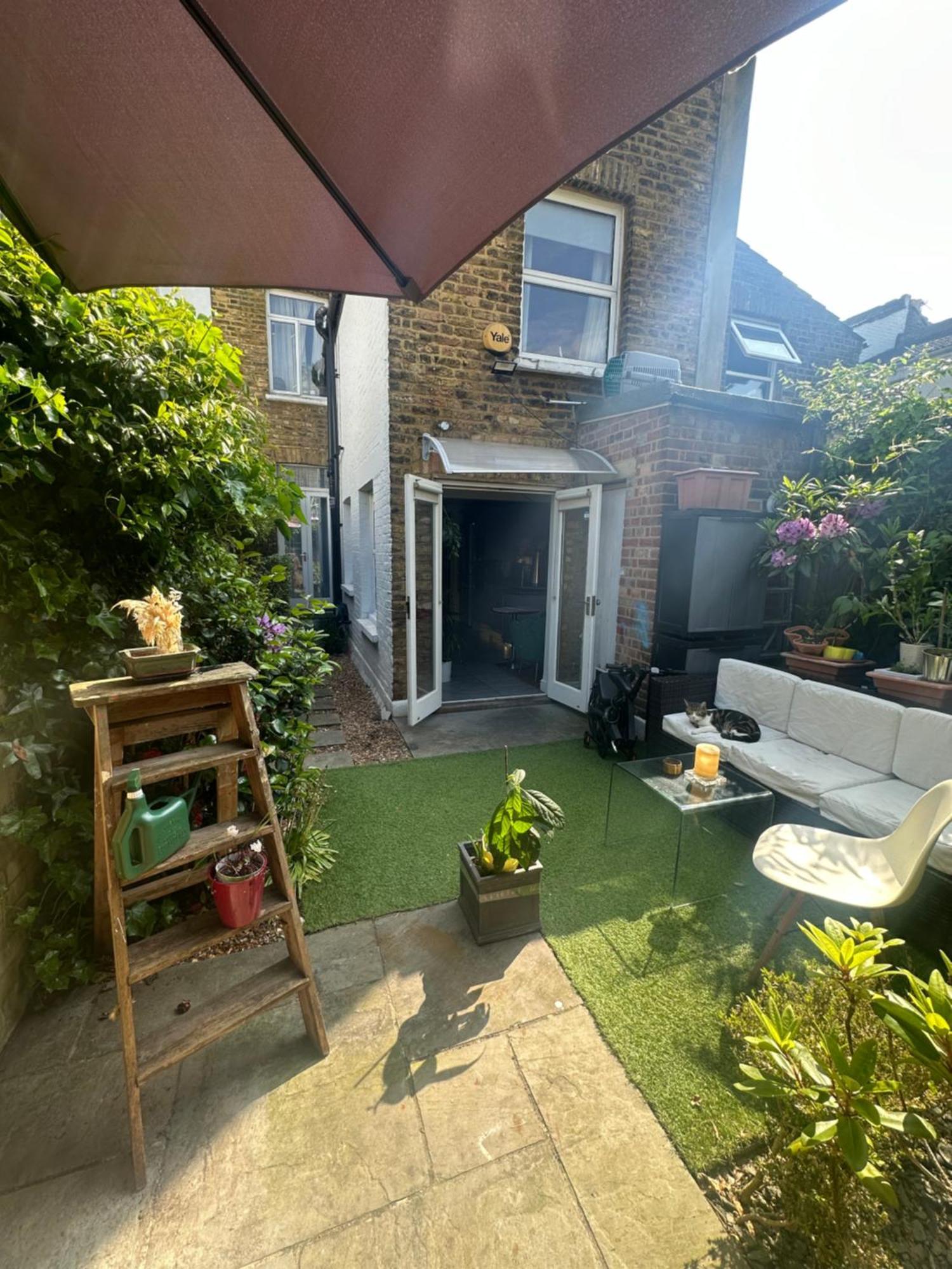 My Sky Secret Garden 1 Bedroom Londra Exterior foto